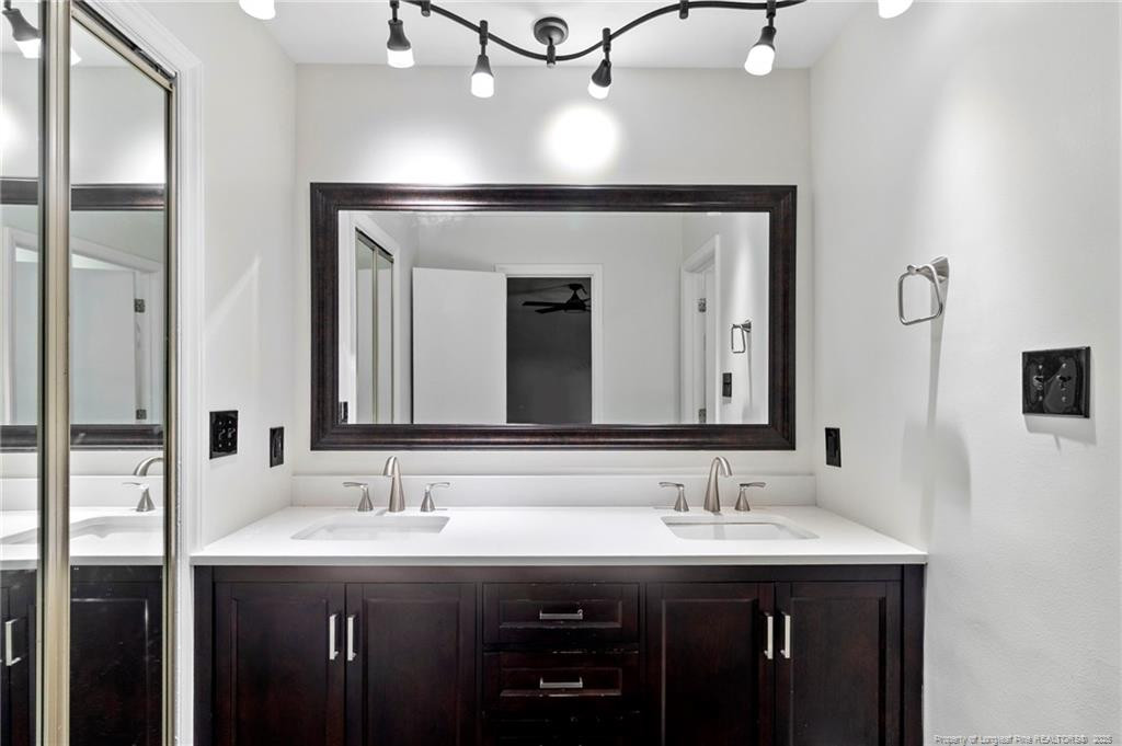 5801 Lagu Place Property Photo 22