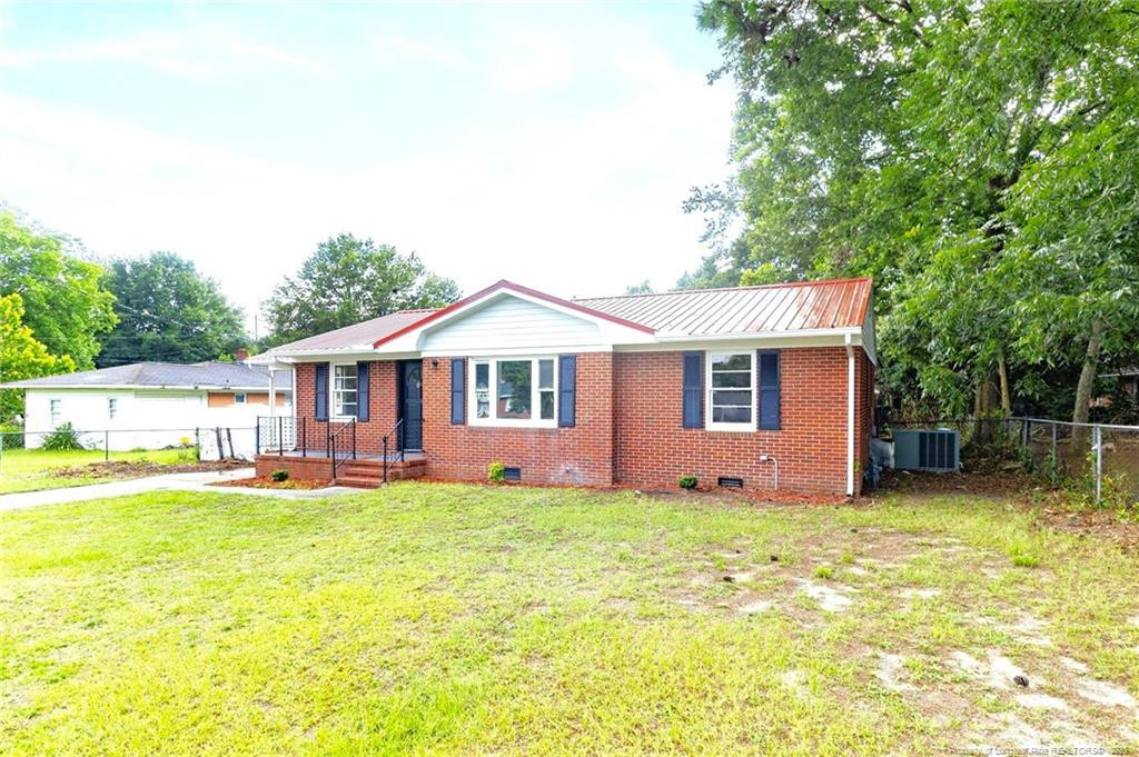 1104 Juniper Drive Property Photo 2