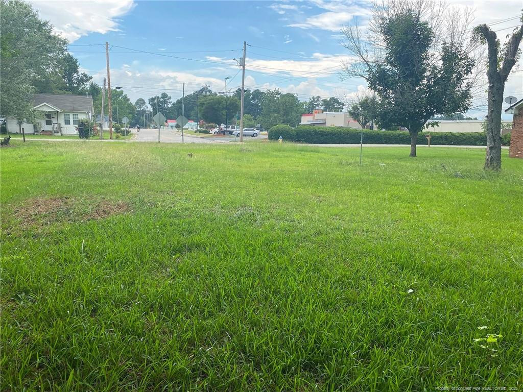 604 Middle Street Property Photo 4