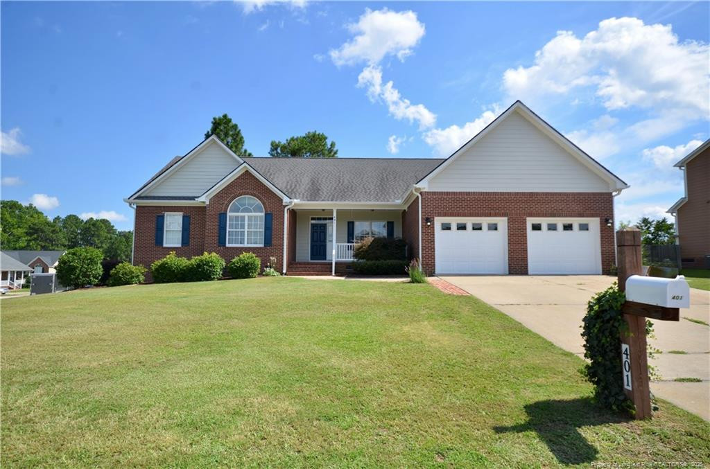 401 Edwinstowe Avenue Property Photo 1