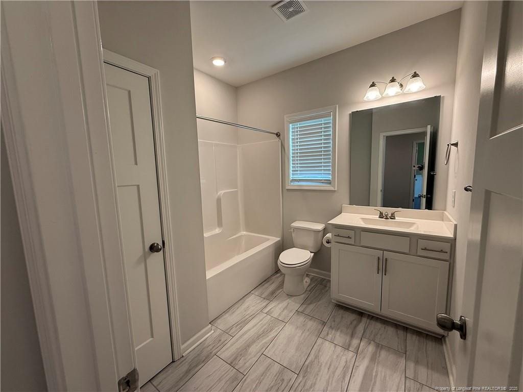 201 Crystal Drive Property Photo 4