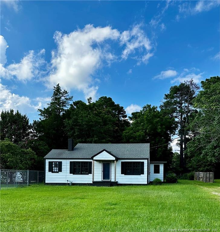 5324 Raeford Road Property Photo 1