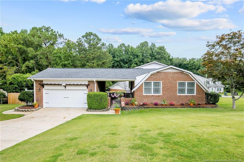 2129 Rolling Hill Road Property Photo 1