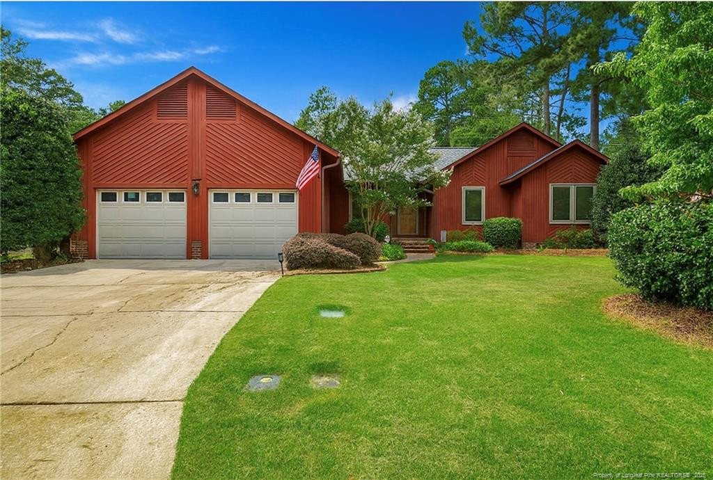 420 Oakgrove Drive Property Photo 1