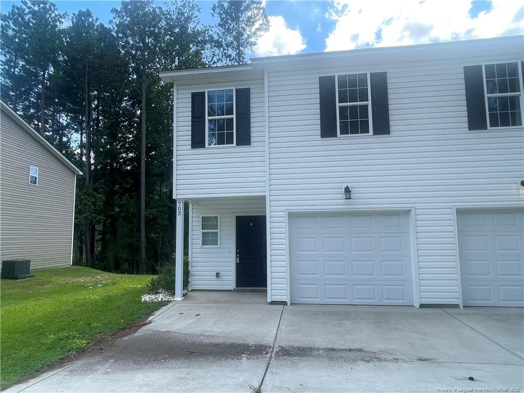 703 Georgetown Circle Property Photo 2