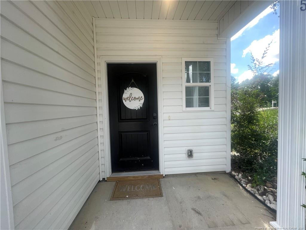 705 Georgetown Circle Property Photo 2