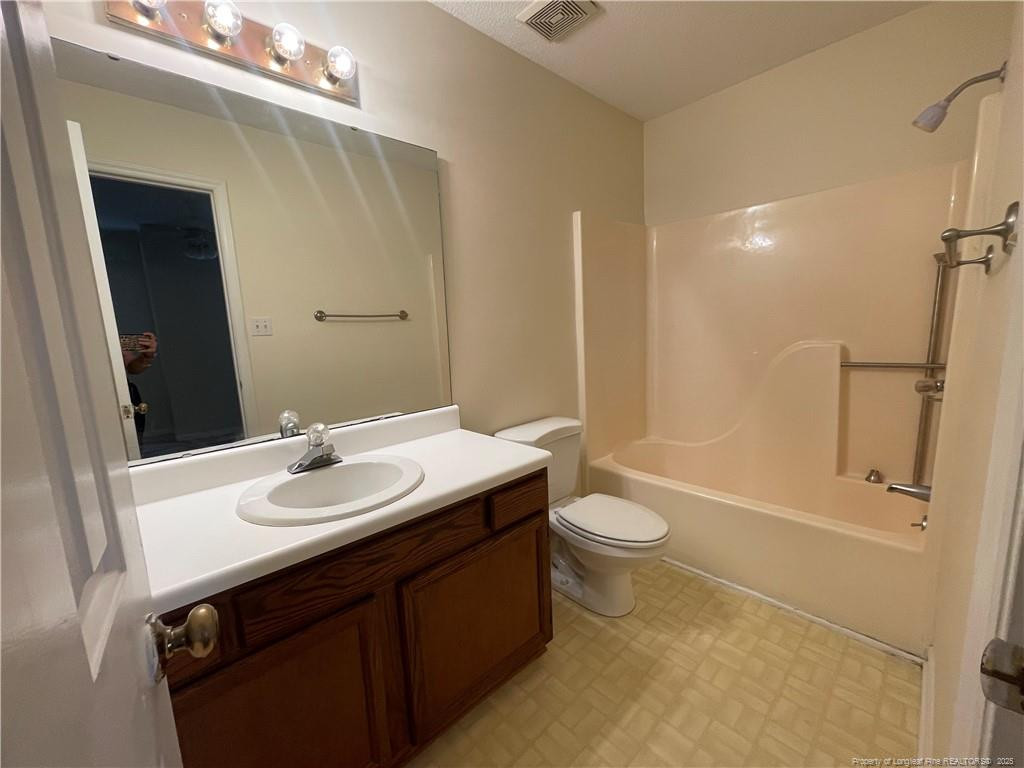 2059 Trexler Court Property Photo 9