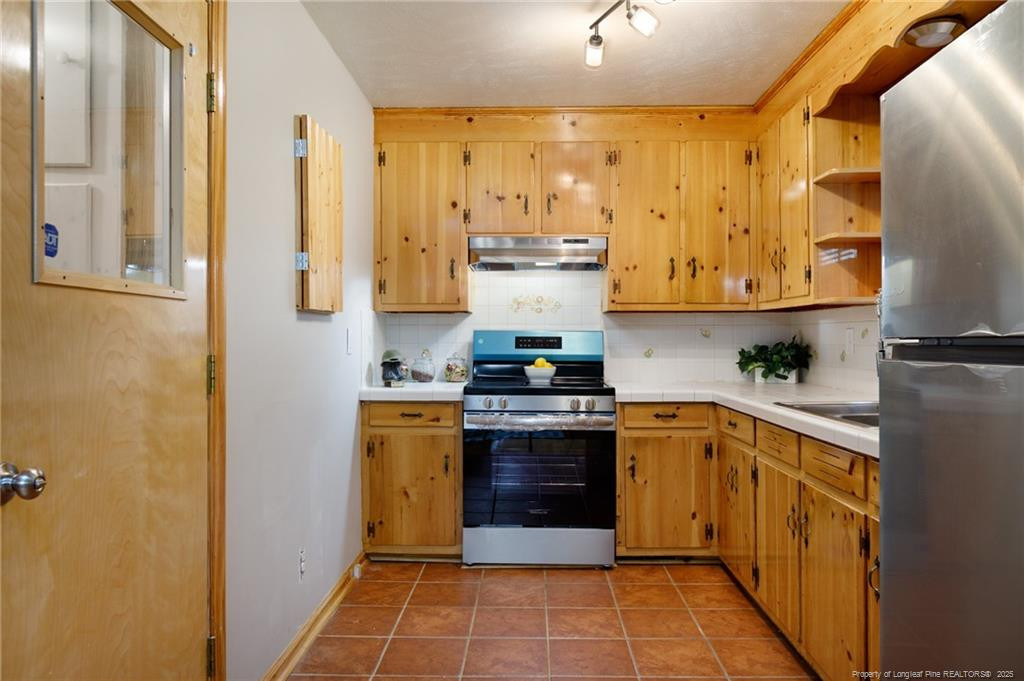 2136 Buckhorn Road Property Photo 7