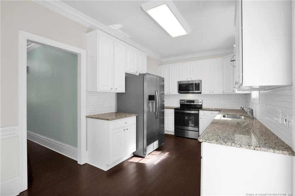 320 Valley Road Property Photo 14