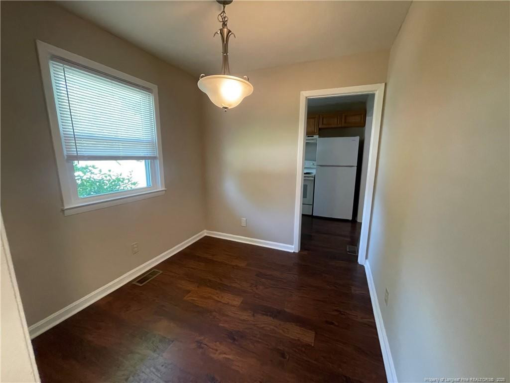 3324 Gables Drive Property Photo 4