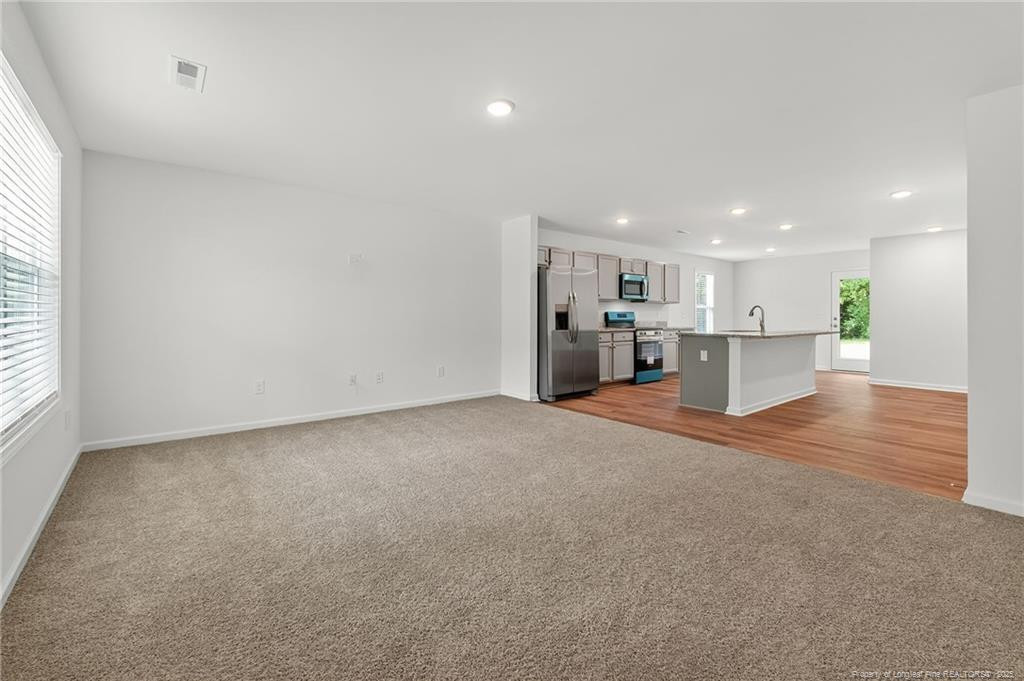 438 Windemere Drive Property Photo 3