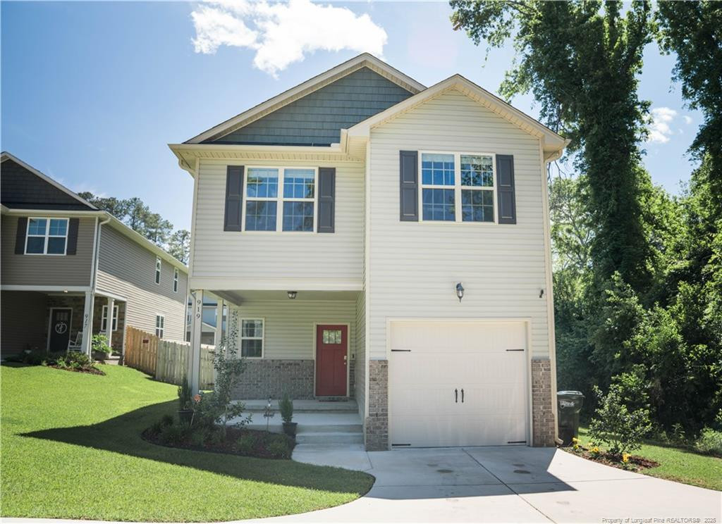 919 Carolina Avenue Property Photo 1