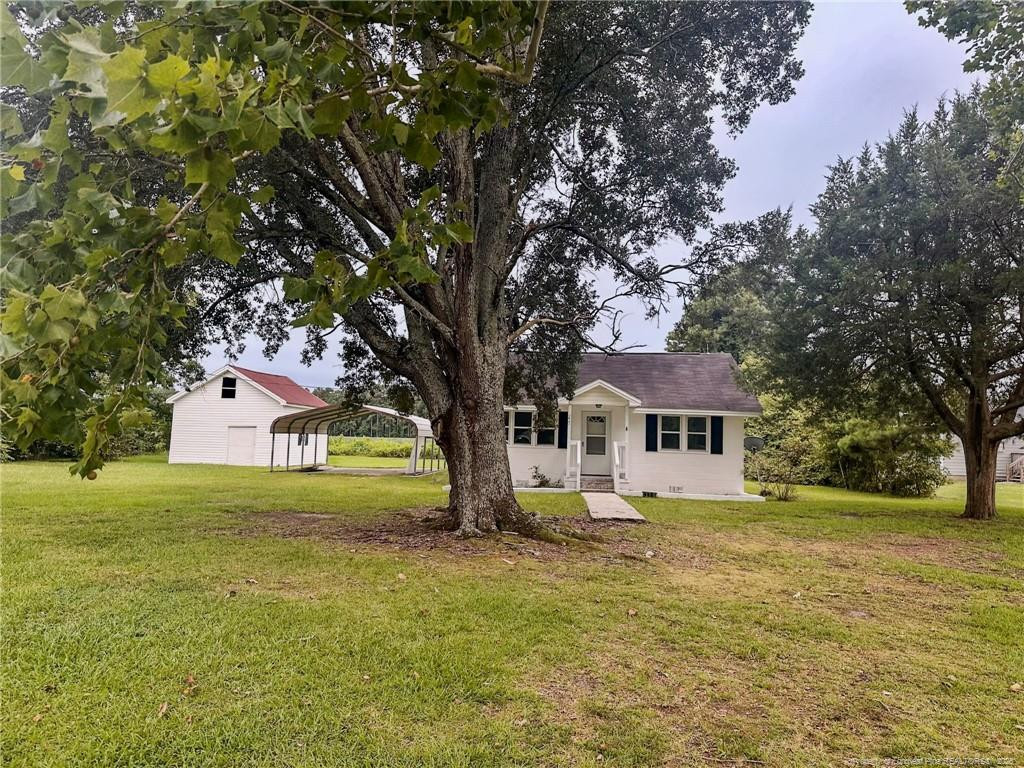 8061 W 74 Highway Property Photo 1