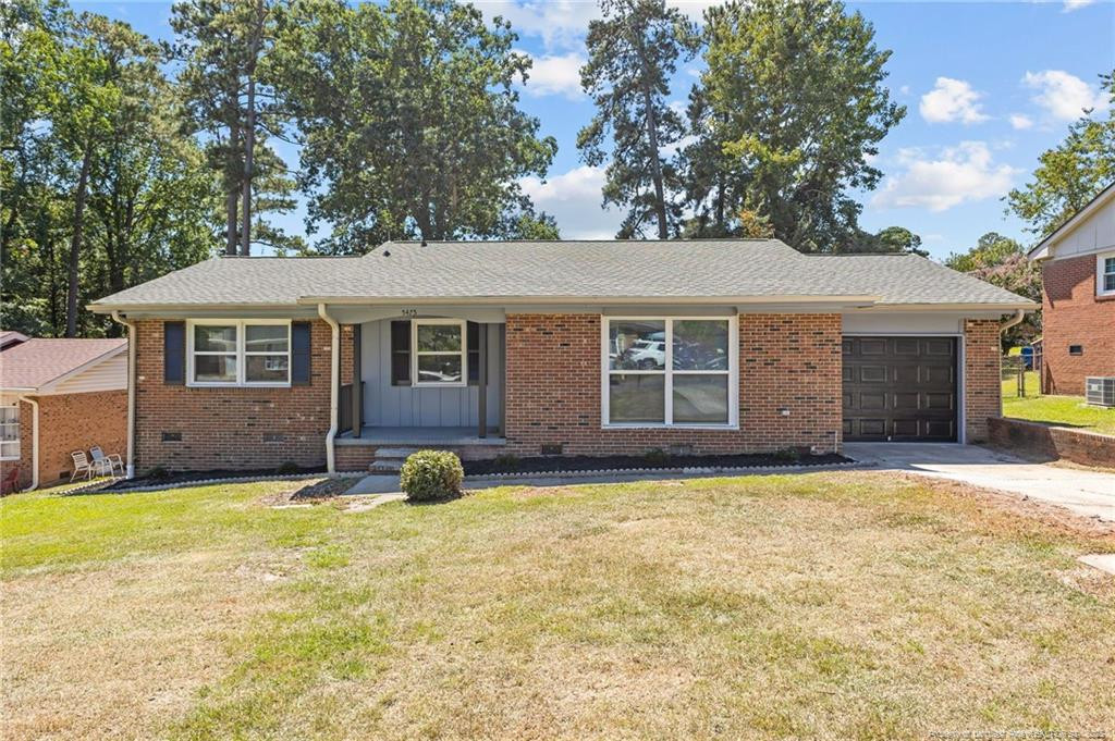 5475 Maplewood Court Property Photo 1