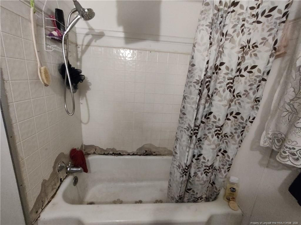 406 Courtland Drive Property Photo 21