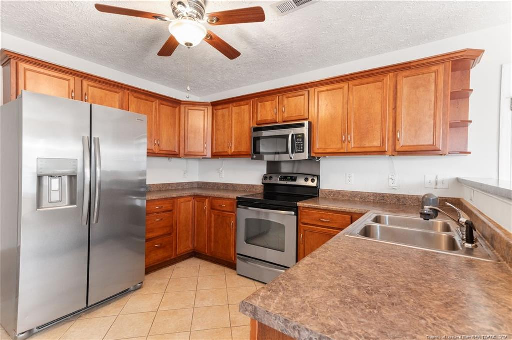 1474 Avoncroft Drive Property Photo 9