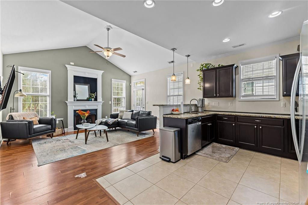 837 Falling Creek Lane Property Photo 10