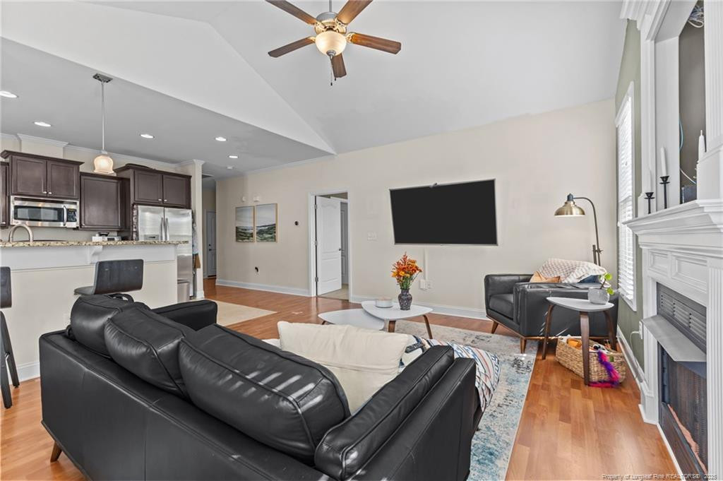 837 Falling Creek Lane Property Photo 12