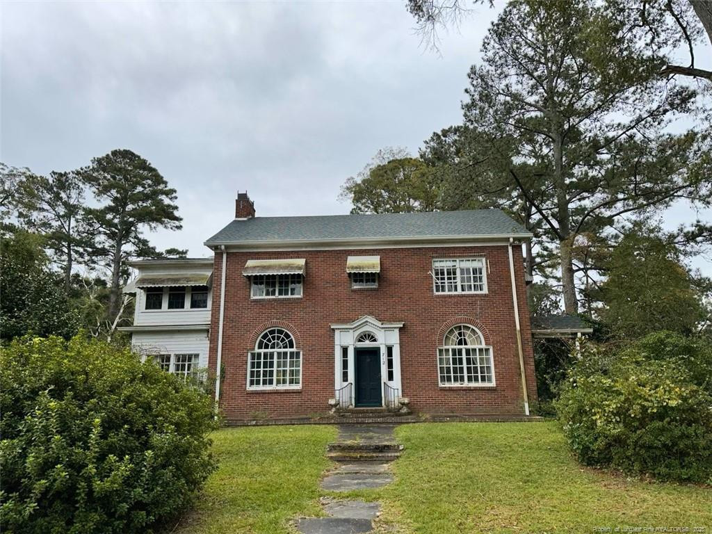 712 S Main Street Property Photo 1