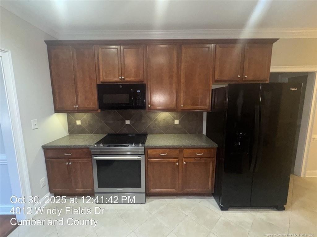 4012 Windy Fields Drive Property Photo 14