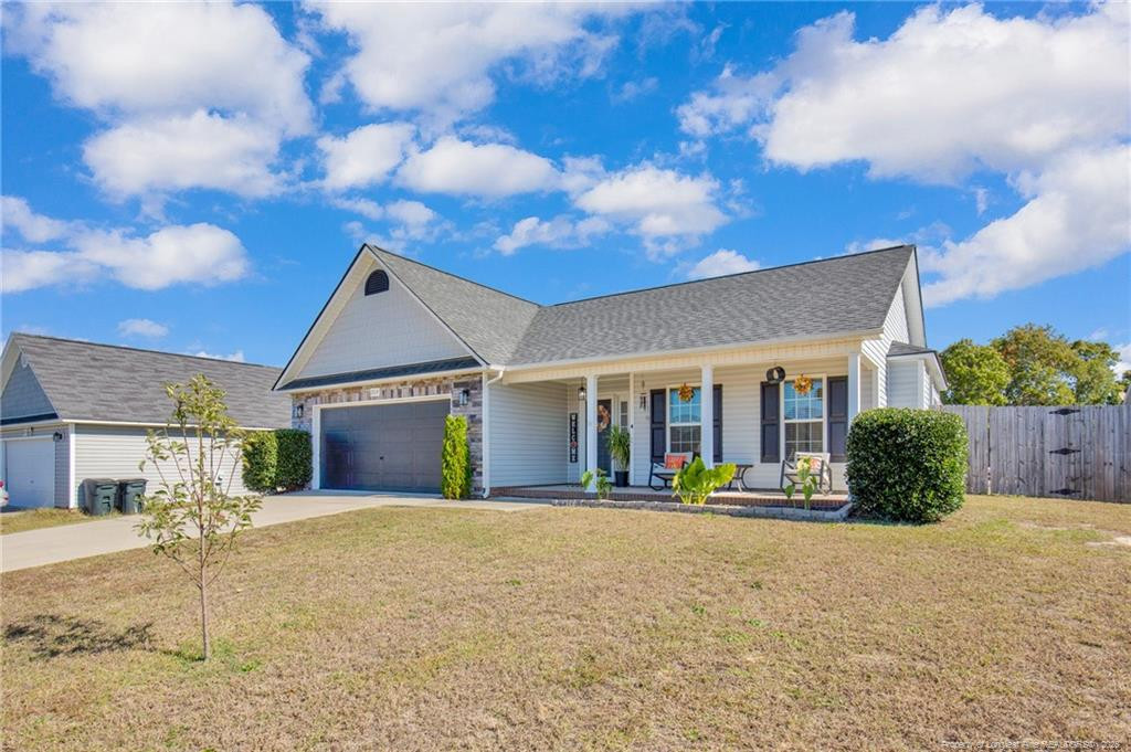 2219 Puffin Place Property Photo 3