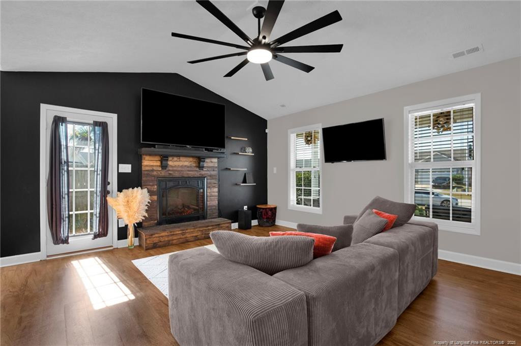 2219 Puffin Place Property Photo 8