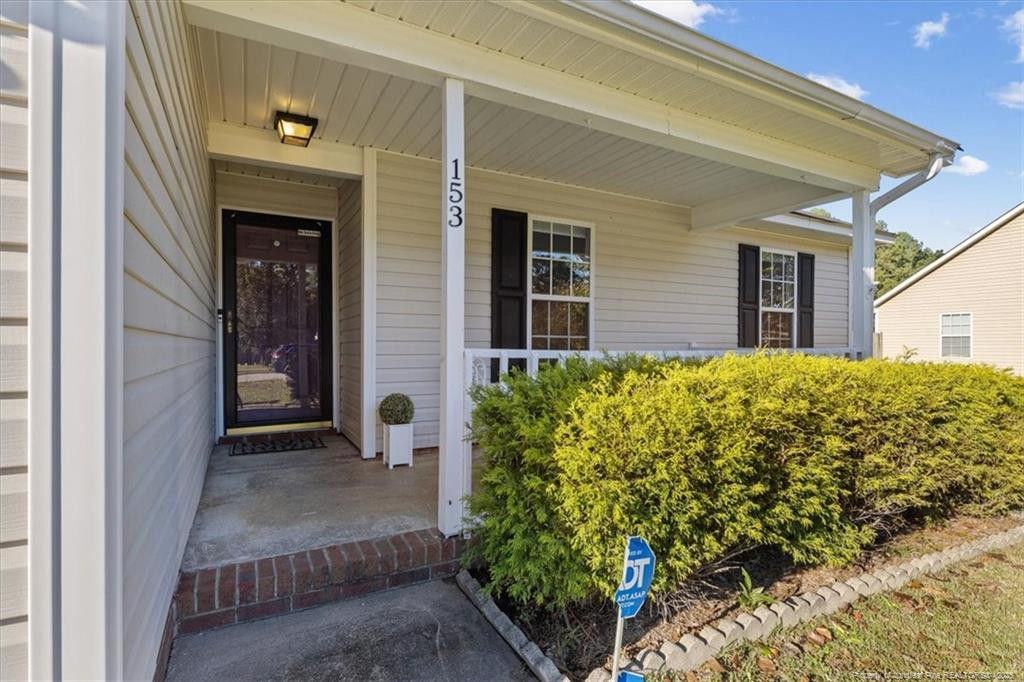 153 Rushmore Court Property Photo 2