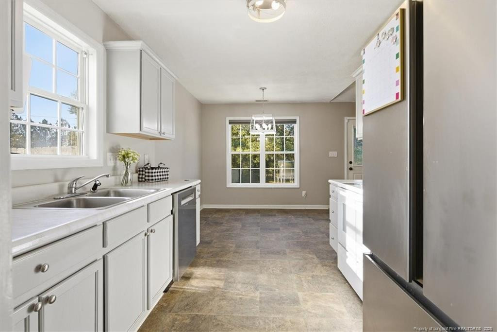 153 Rushmore Court Property Photo 12