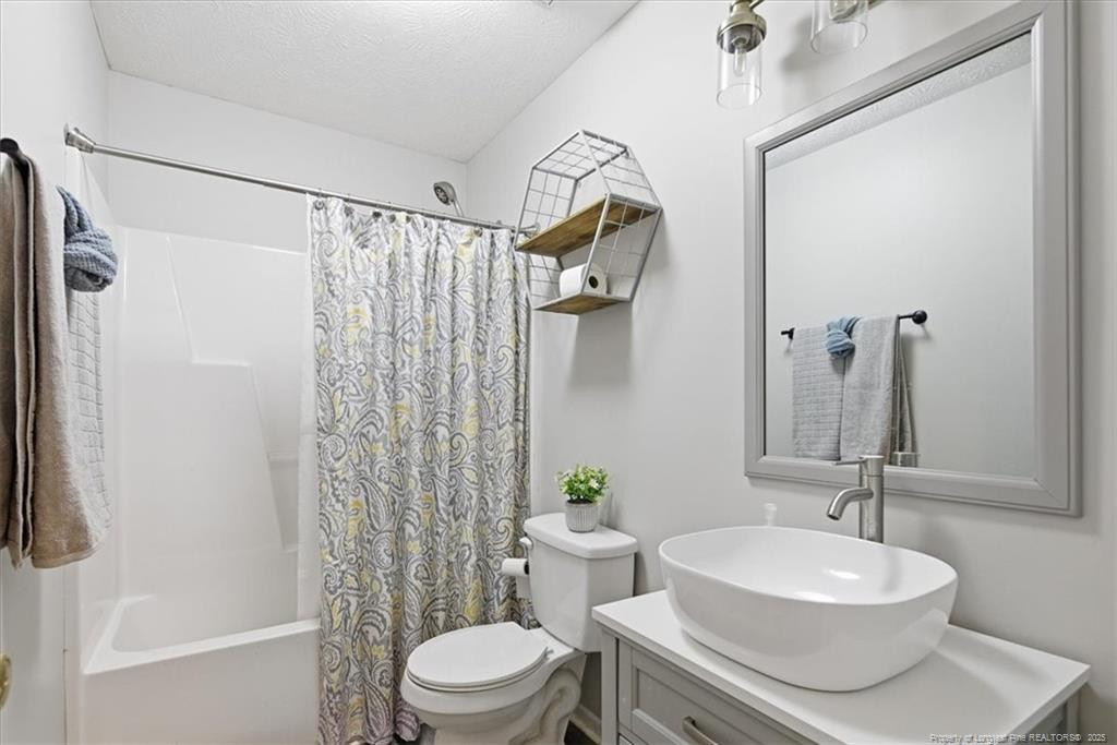 153 Rushmore Court Property Photo 17