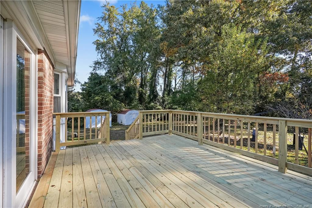 512 Canyon Court Property Photo 11