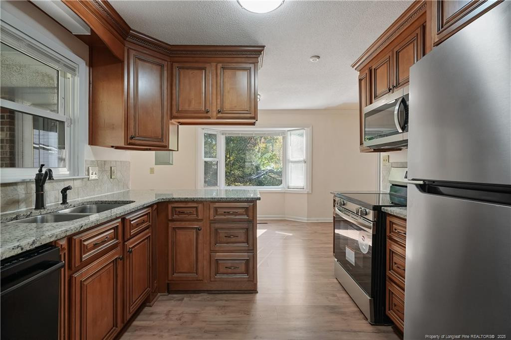 512 Canyon Court Property Photo 18