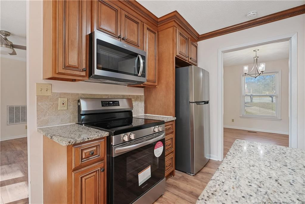 512 Canyon Court Property Photo 22