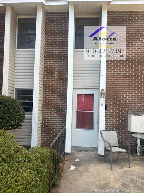 573 Winding Creek Road Property Photo 3