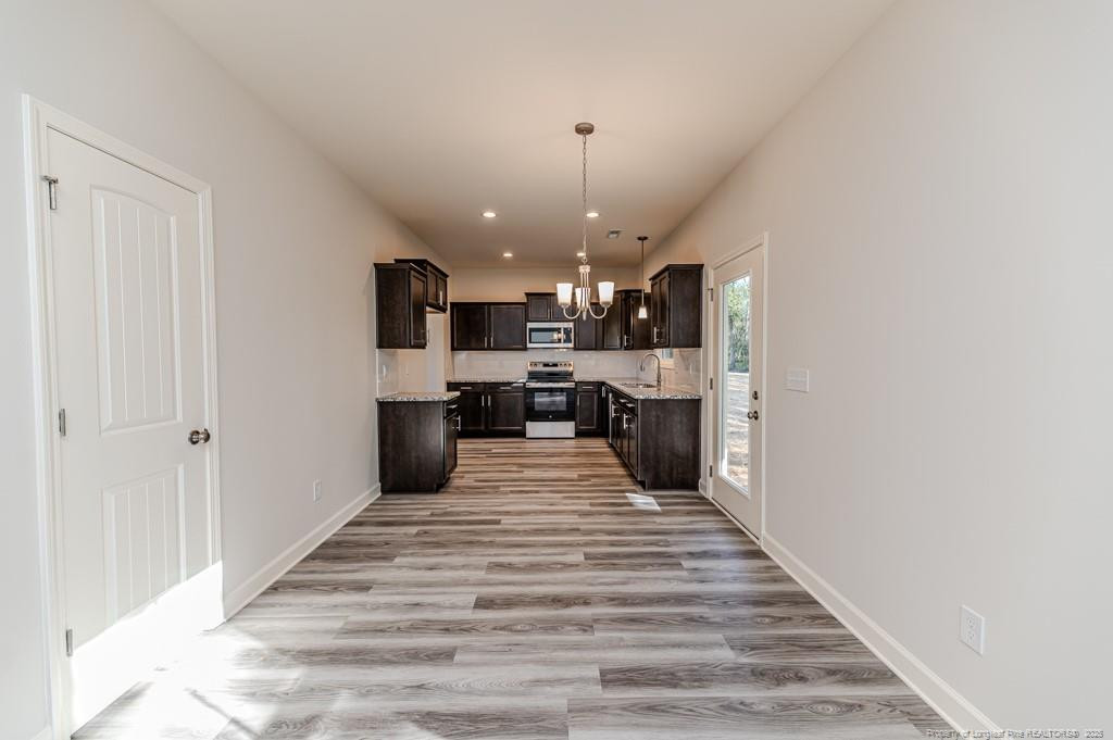 87 Onslow Court Property Photo 9