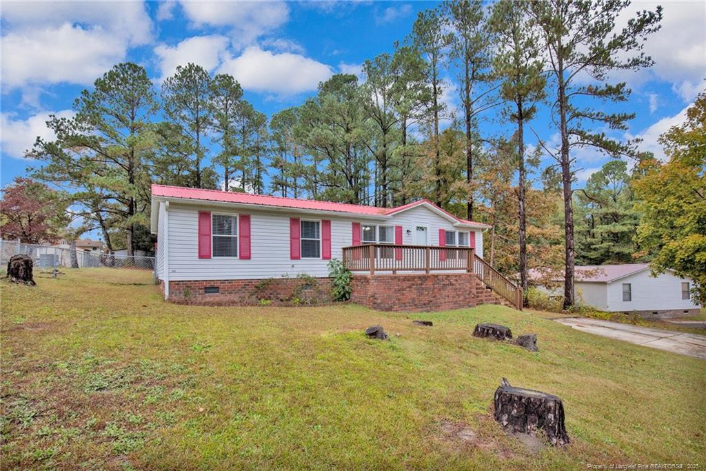 700 Mackay Court Property Photo 2