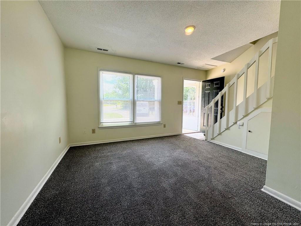 6633 Abbey Lane Property Photo 4