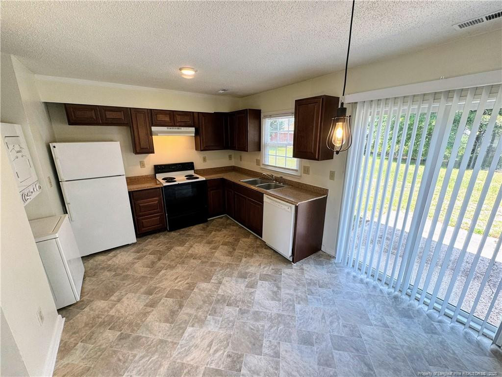 6633 Abbey Lane Property Photo 5