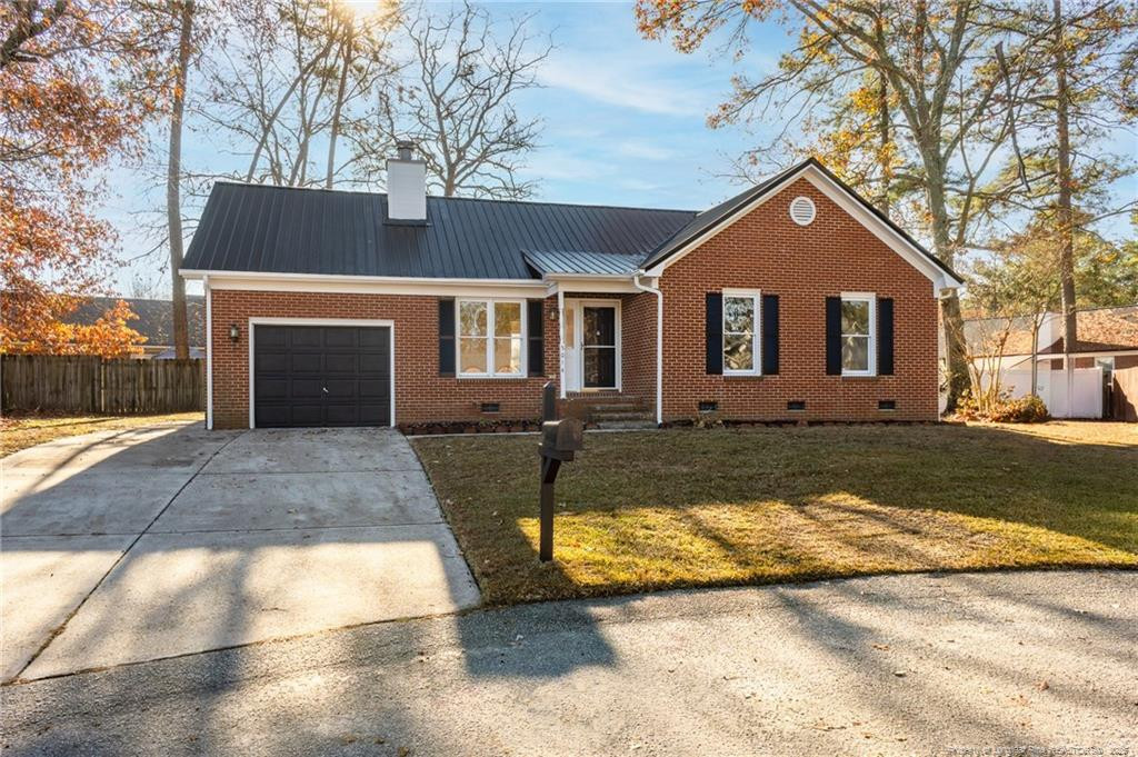 5014 Waterford Drive Property Photo 1