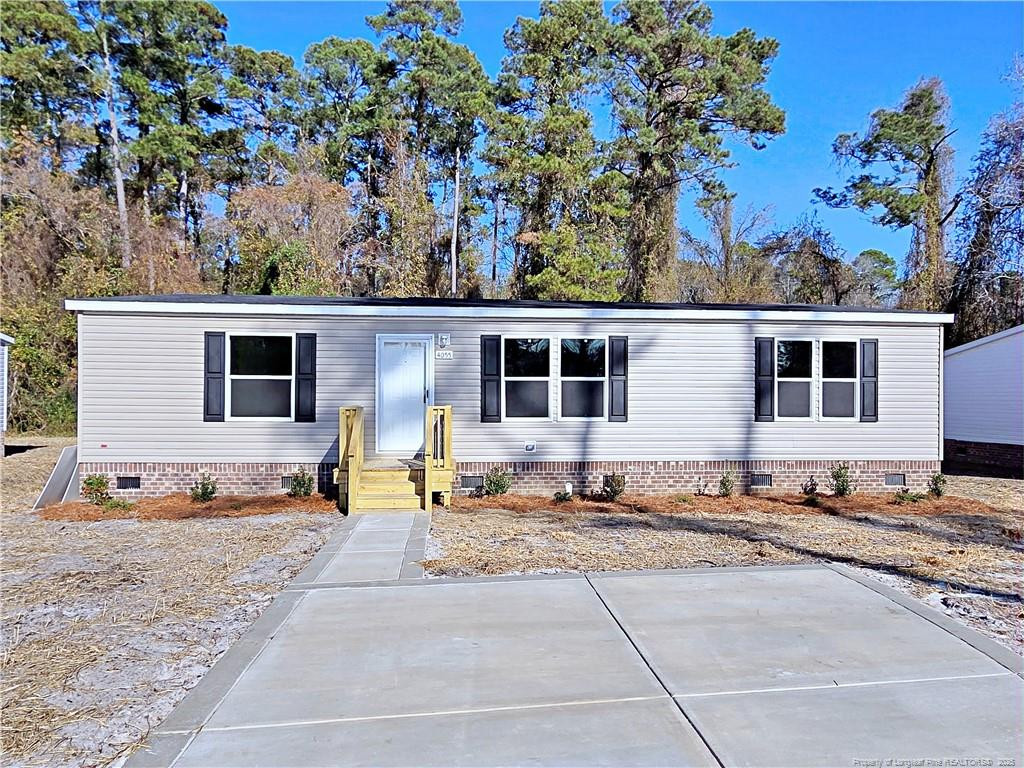 4055 Lodge Drive Property Photo 1