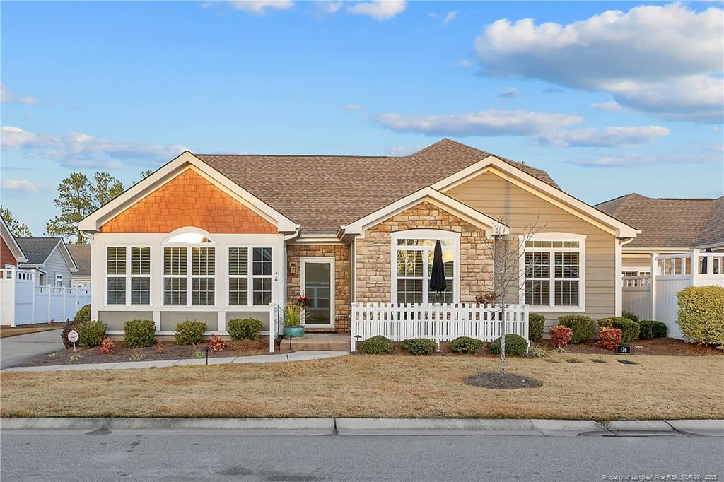 176 Nandina Court Property Photo 1