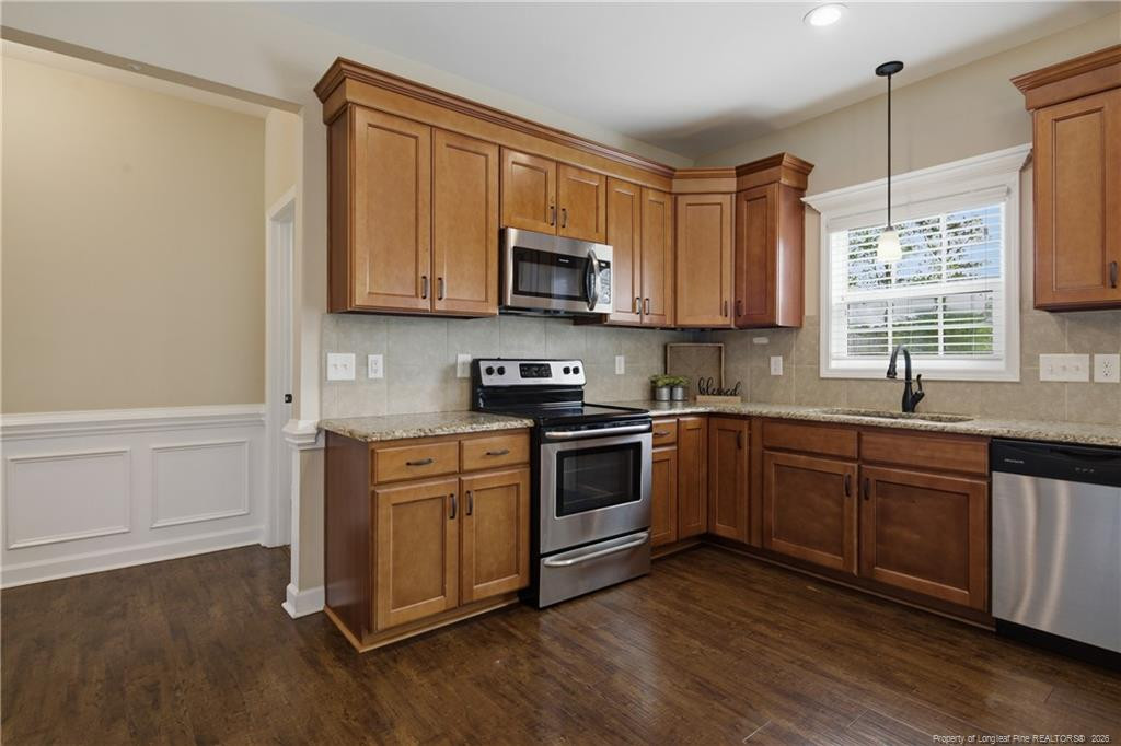 103 Crossbridge Lane Property Photo 4