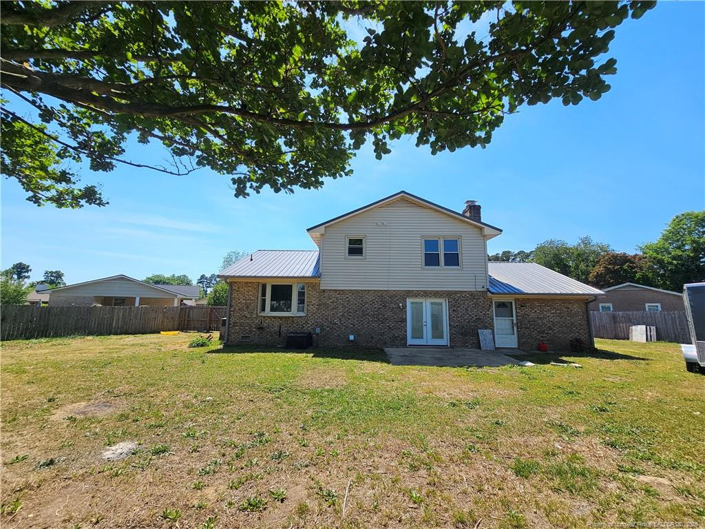 6500 Gate Post Court Property Photo 2