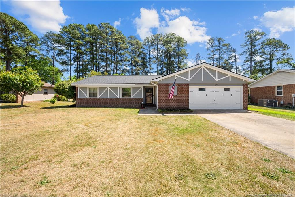 211 Wintergreen Drive Property Photo 1