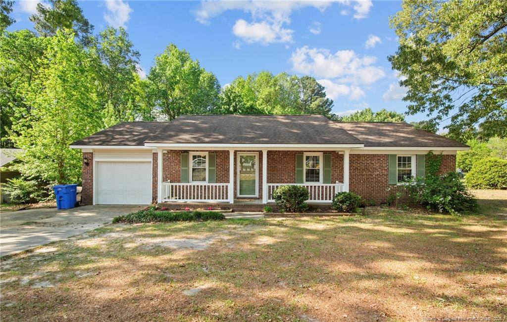 1213 Butterwood Circle Property Photo 1