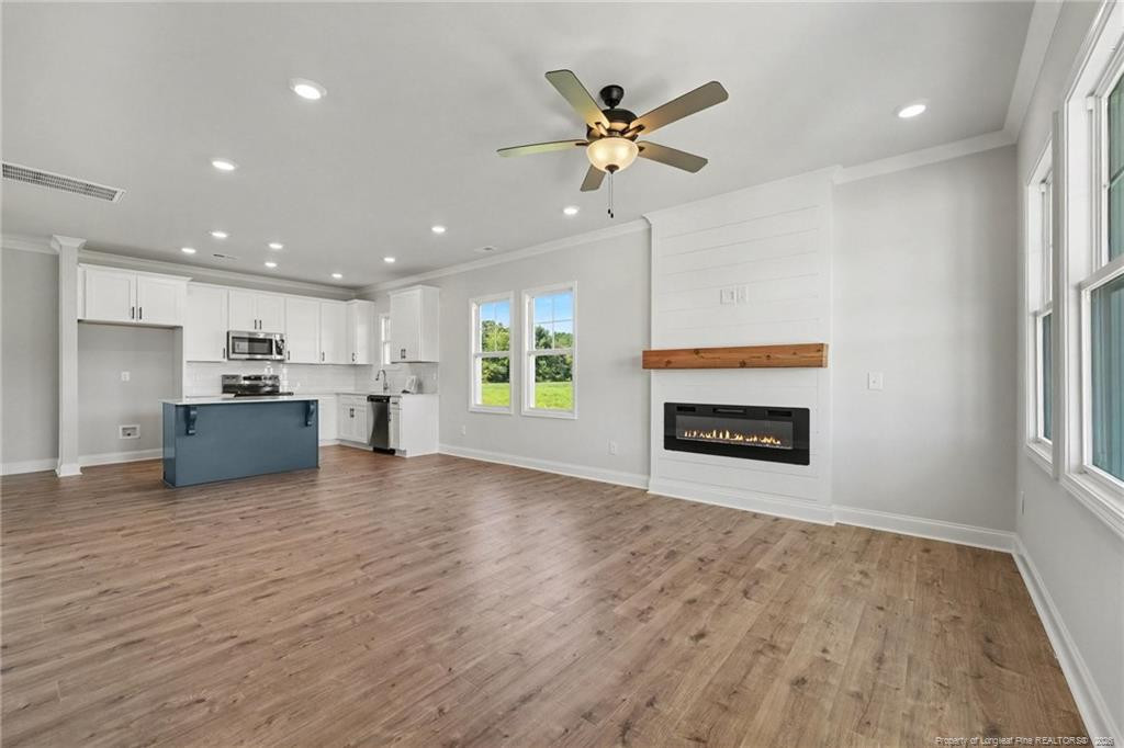 99 Evelene Way Property Photo 7