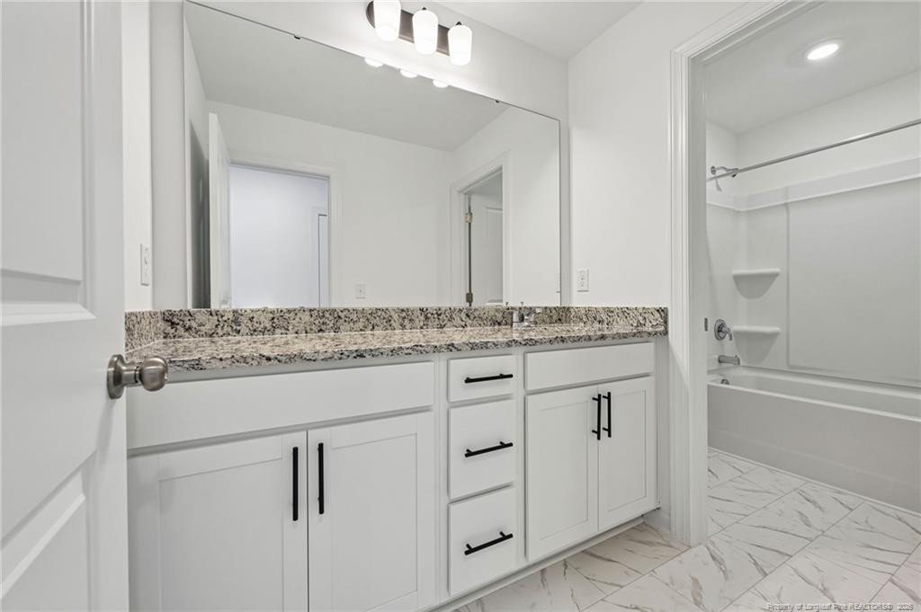 526 Claftin Street Property Photo 32