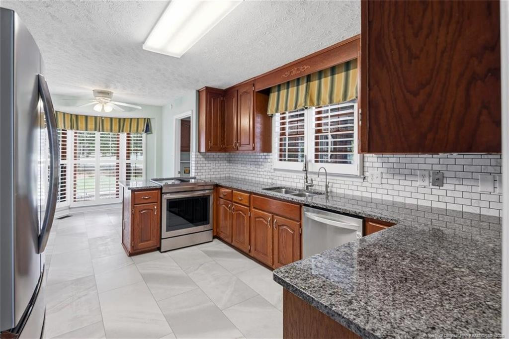 4159 Bent Grass Drive Property Photo 9