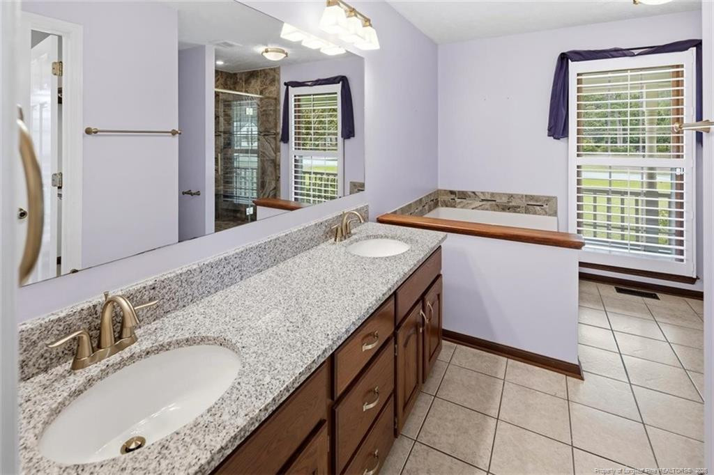 4159 Bent Grass Drive Property Photo 28