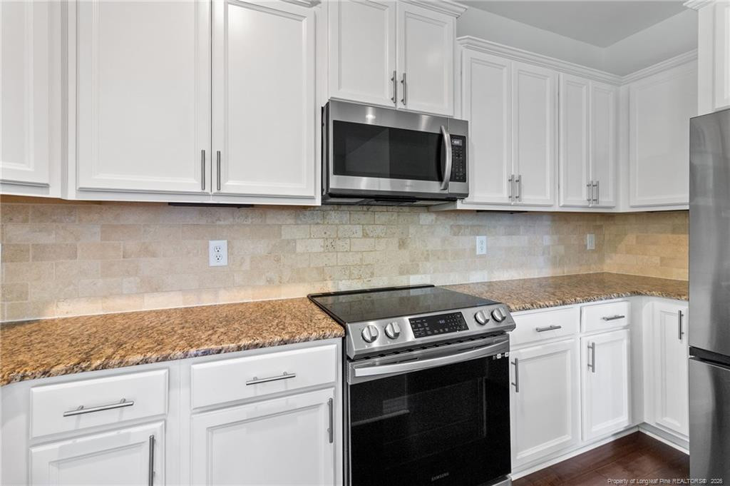 106 Valley Stream Road Property Photo 18