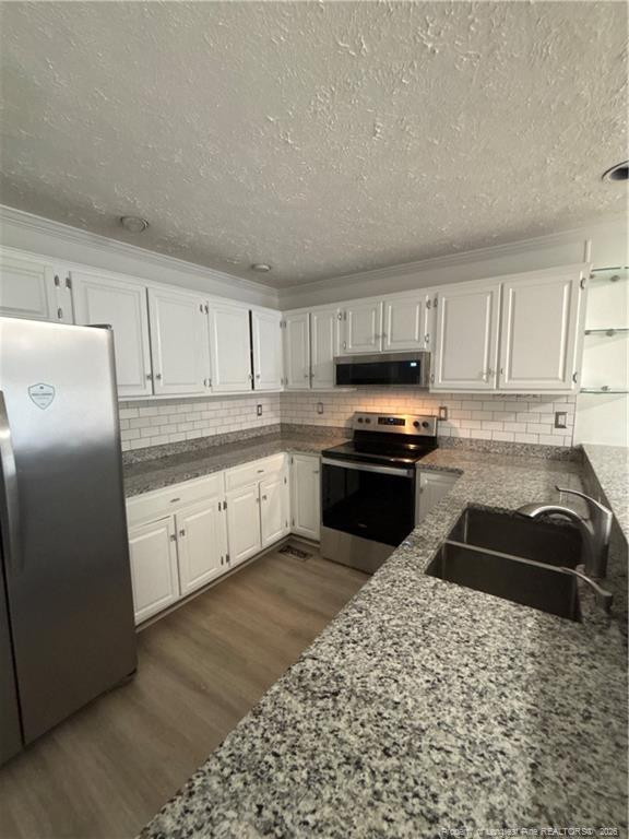 457 Lands End Road Property Photo 8